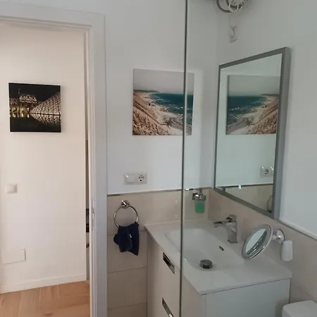 Chalet Agreable Avec Grande Terrasse Et Piscine Sonnenland